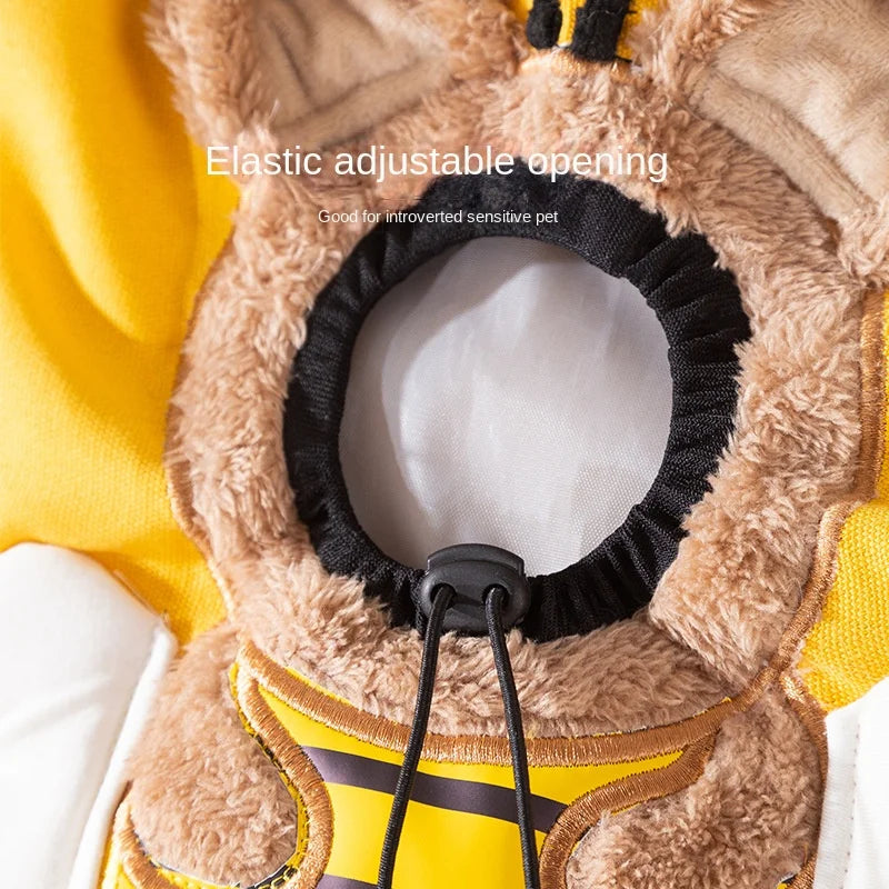 Bee-Shaped Canvas Shoulder Carrier for Small Pets - Stylish and Portable Cat Tote Bag